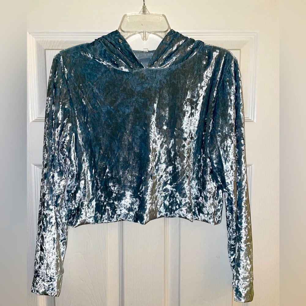 SHEIN Blue Velvet Crop Hoodie Size M